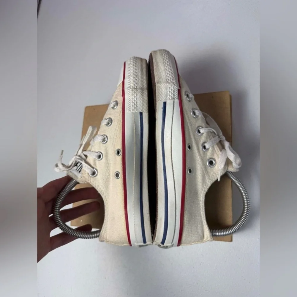 Vintage Converse Made in USA Shoes M 3 W 5 low white Chuck Taylor